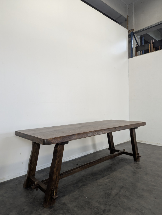 Table de repas d'Olavi Hänninen