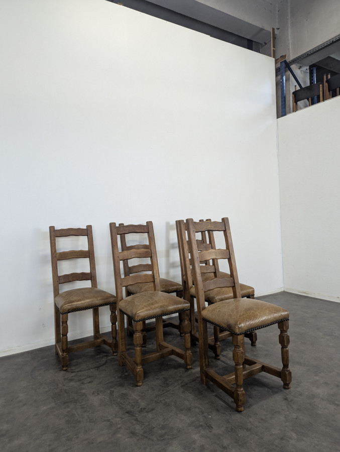 Série de 6 chaises rustiques