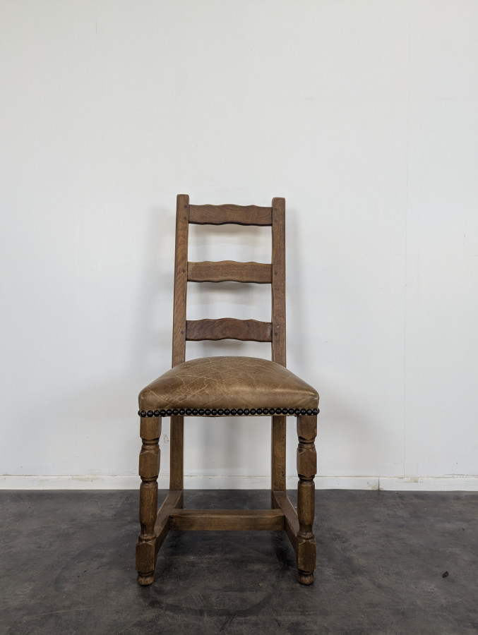 Série de 6 chaises rustiques