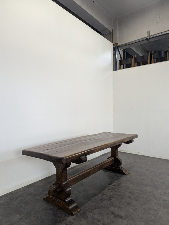 Table de monastère en chêne massif