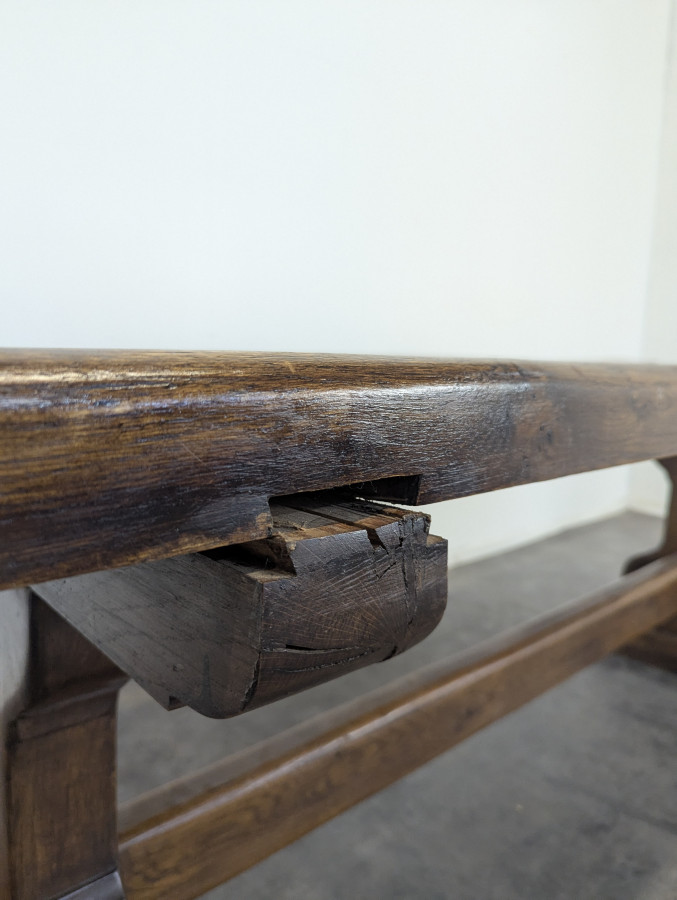 Table de monastère en chêne massif