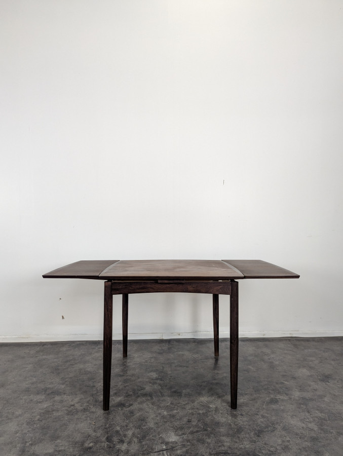 Table Scandinave à l'italienne avec allonges