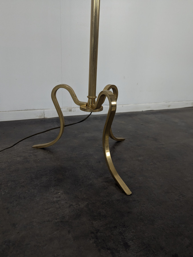Lampadaire sur pied en laiton