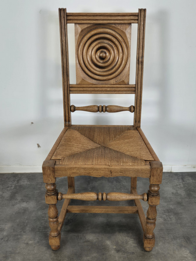 Série de 4 chaises en chêne massif sclupté DLG Dudouyt