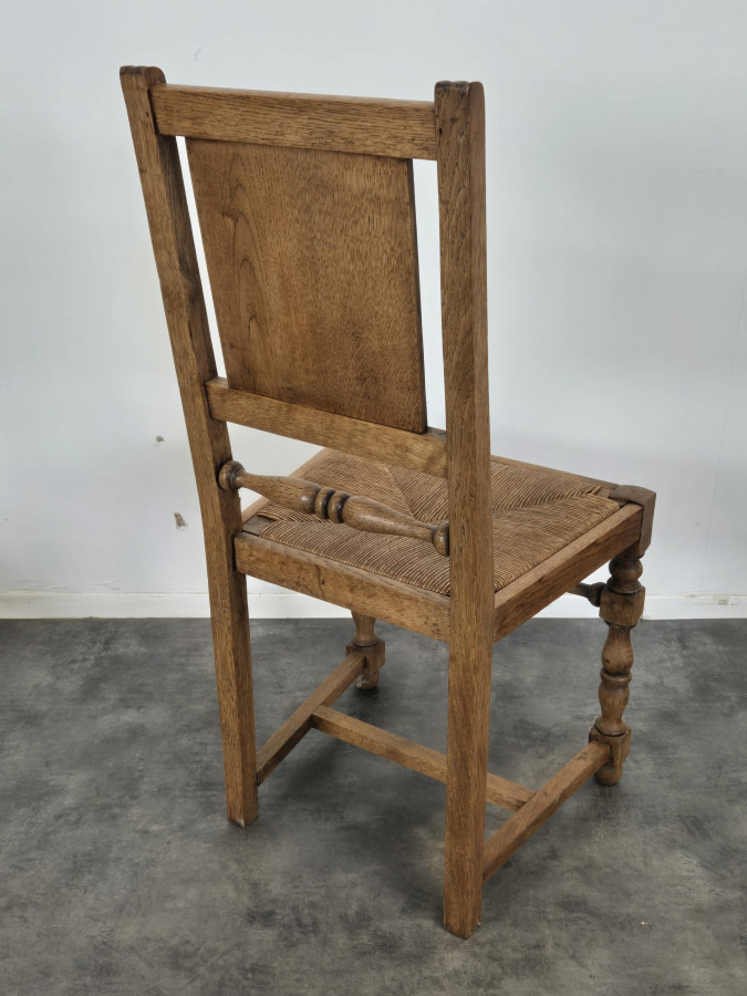Série de 4 chaises en chêne massif sclupté DLG Dudouyt