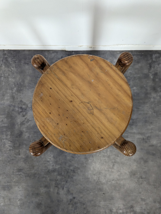 Tabouret en pin massif