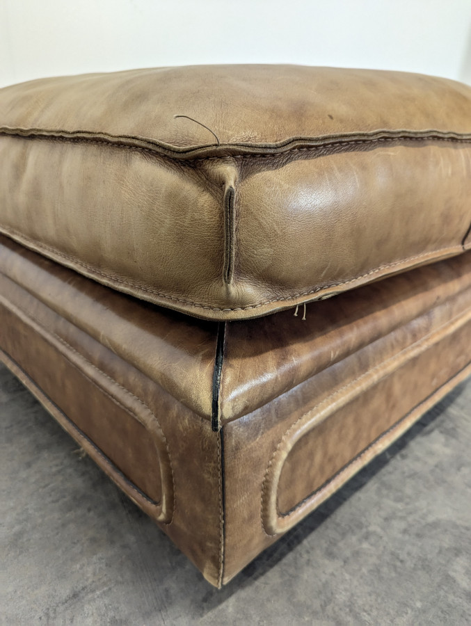 Canapé 3 places et Ottoman Roche Bobois années 80 en cuir