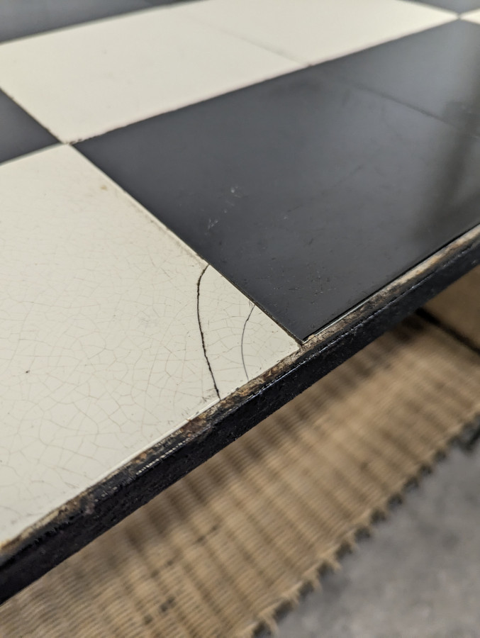 Table basse en rotin et céramique années 50