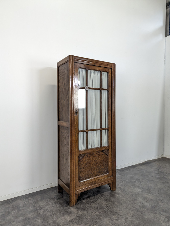 Vitrine de style Reconstruction en chêne
