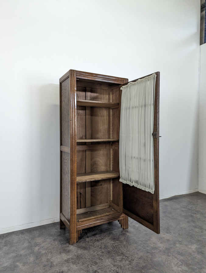 Vitrine de style Reconstruction en chêne