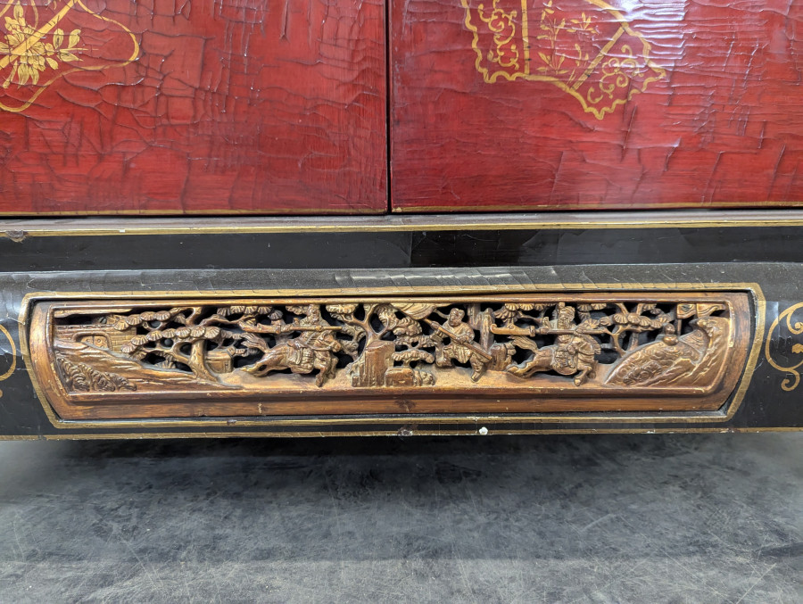 Meuble d'appuie Chinois en laque début XX ème