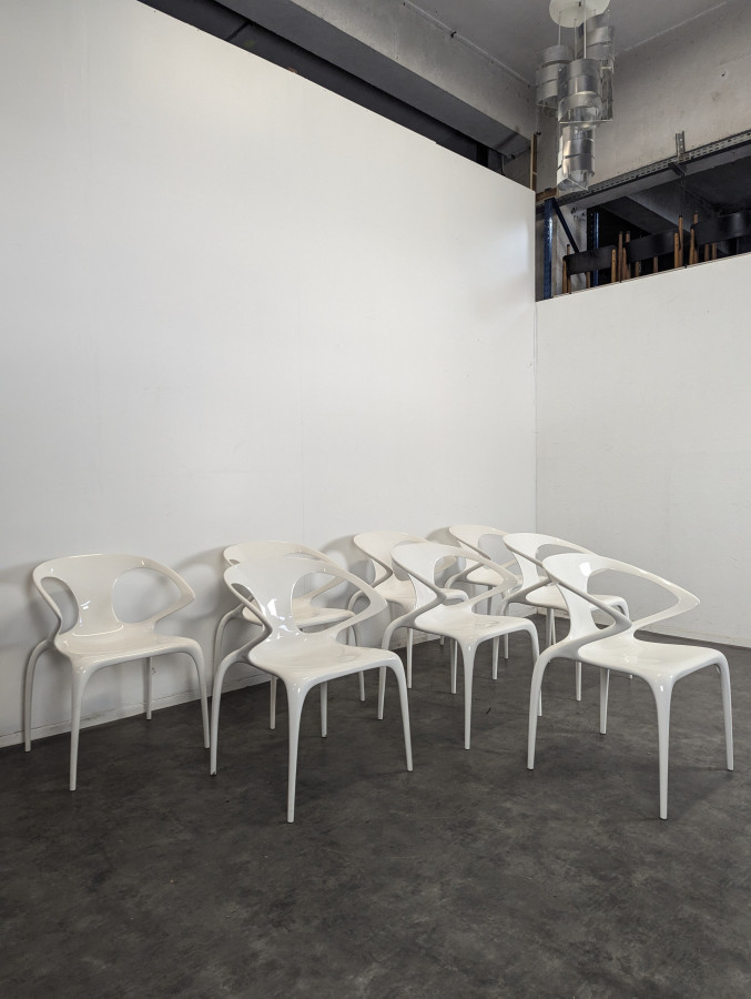 Série de 8 chaises blanches Ava Rochebobois