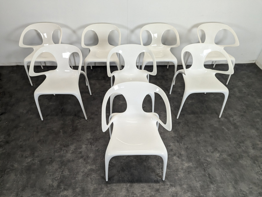 Série de 8 chaises blanches Ava Rochebobois