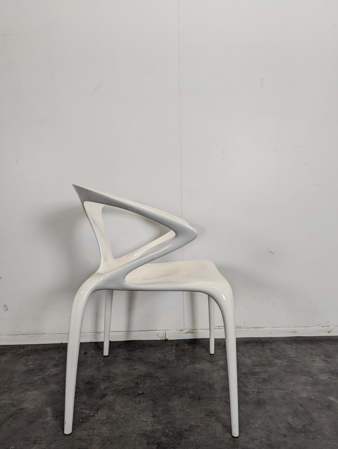 Série de 8 chaises blanches Ava Rochebobois