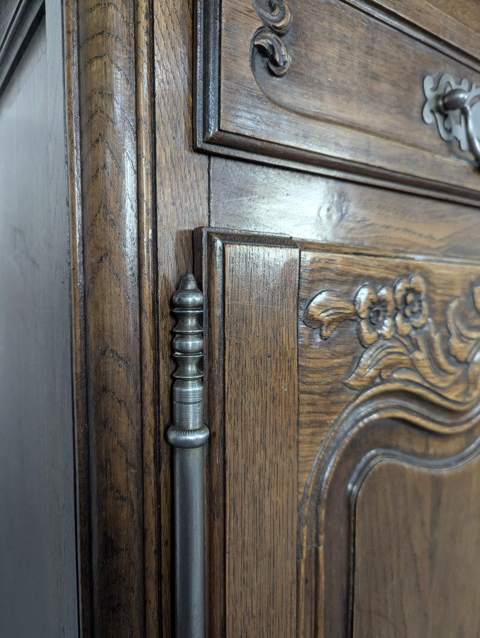 Enfilade néo rustique de style Louis XV en chêne