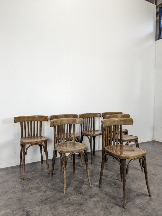 Lot de 7 chaises de bistrot Baumann