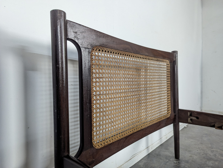 Lit scandinave en Teck et cannage