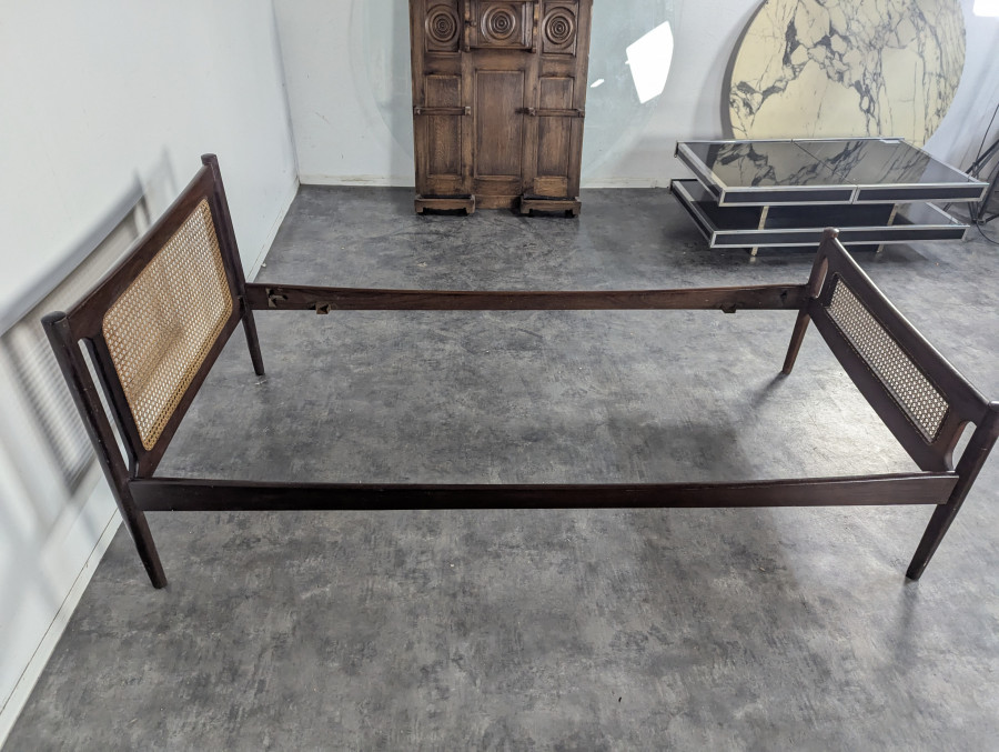 Lit scandinave en Teck et cannage