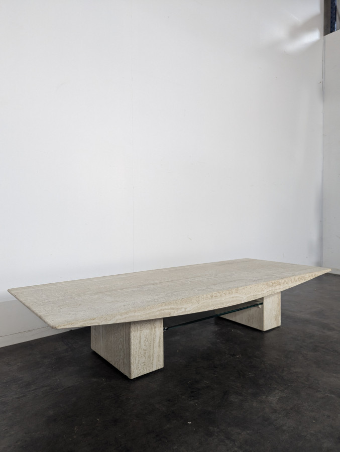 Grande table basse en Travertin par Stone International
