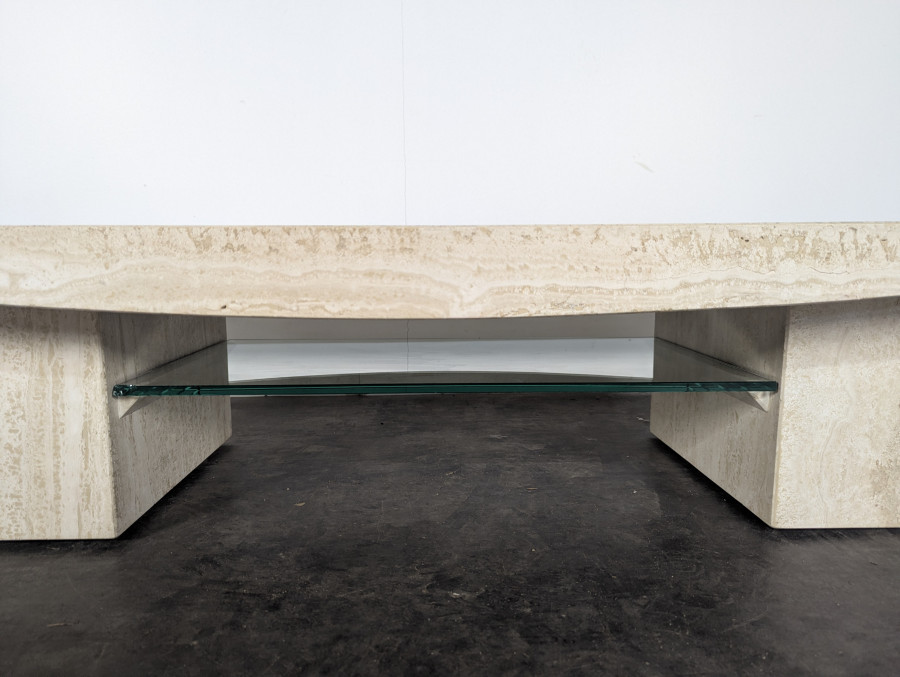 Grande table basse en Travertin par Stone International