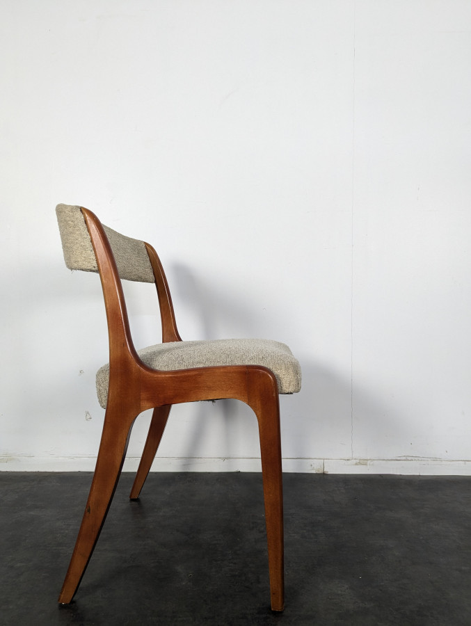 Série de 8 chaises de style scandinave tissu bouclettes