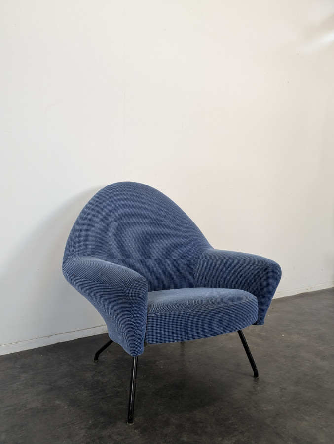 Paire de fauteuils Joseph André Motte modèle 770 édition Steiner