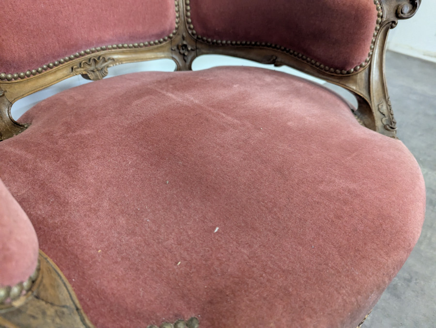 Paire de fauteuils marquises de style Louis XV en Noyer sculpté