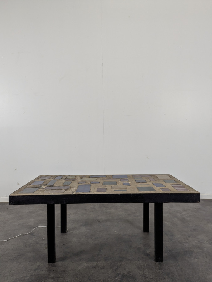 Table basse dans l'esprit de Jacques Avoinet