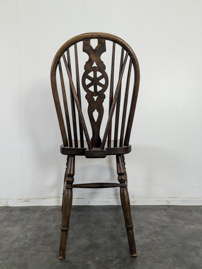 Série de 4 chaises western Baumann