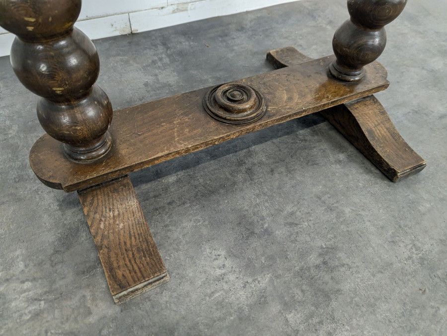 Table desserte à piètement bobines dans l'esprit de Dudouyt