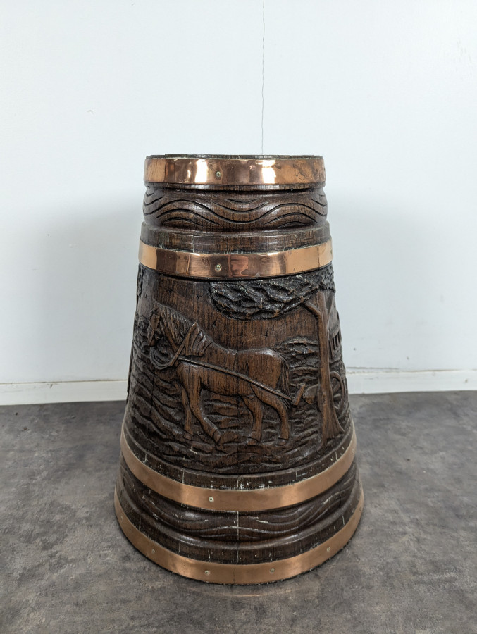 Porte parapluies ou ancienne baratte normande