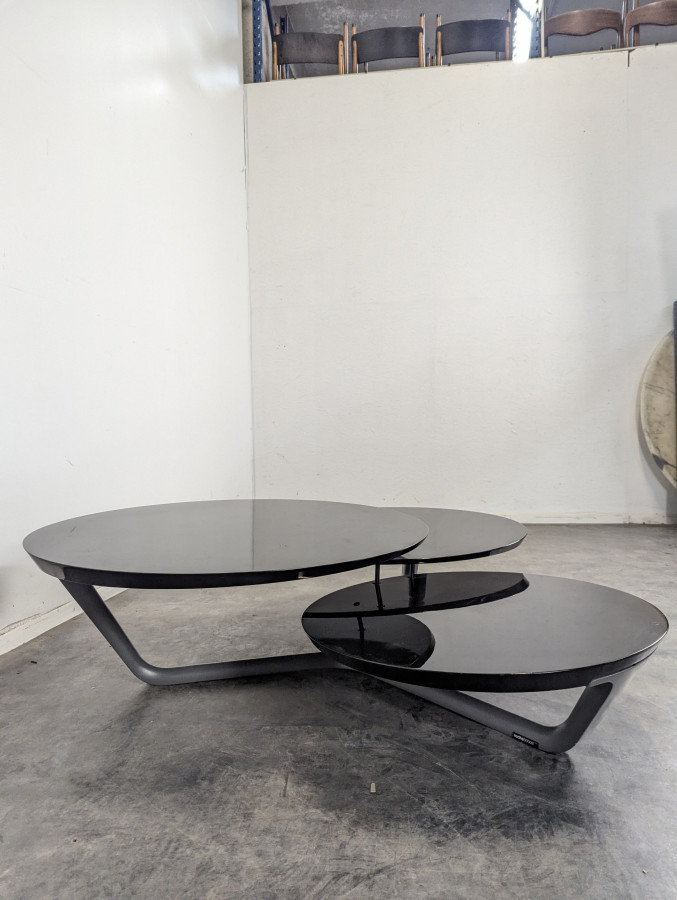 Table basse de Ora Ito pour Roche Bobois