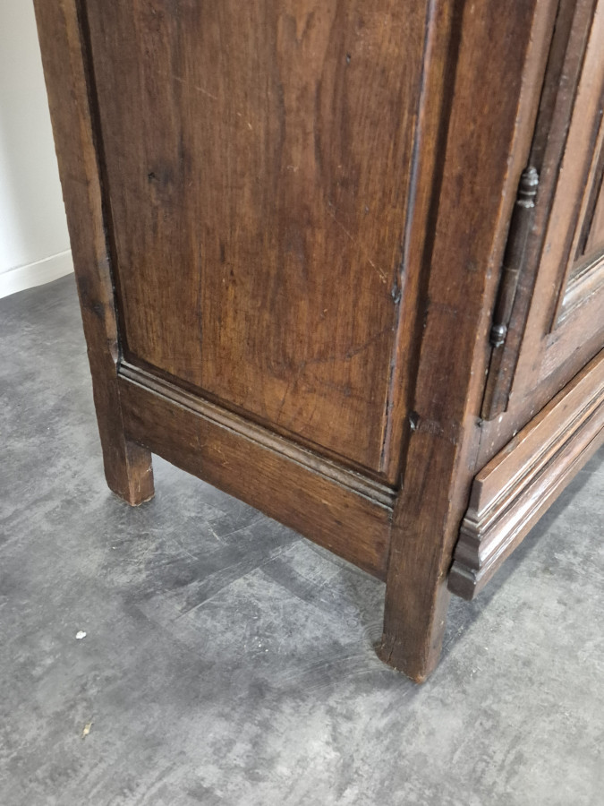 Petite Armoire de communauté en chêne