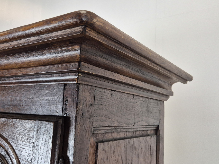 Petite Armoire de communauté en chêne
