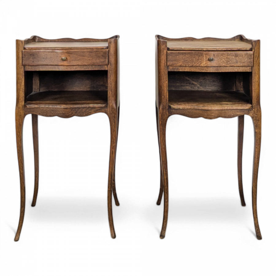 Paire de chevets de style Louis XV