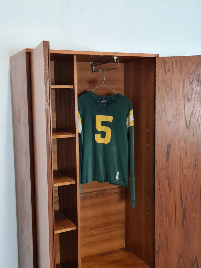 Armoire dressing en Teck style Moderniste