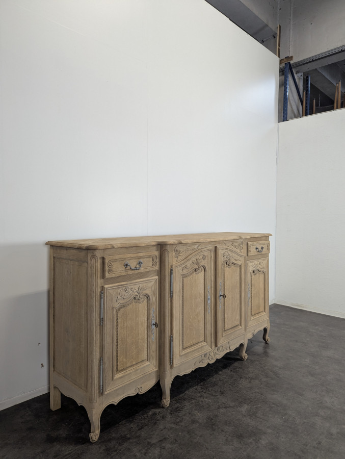 Enfilade neo rustique de style Louis XV décapée