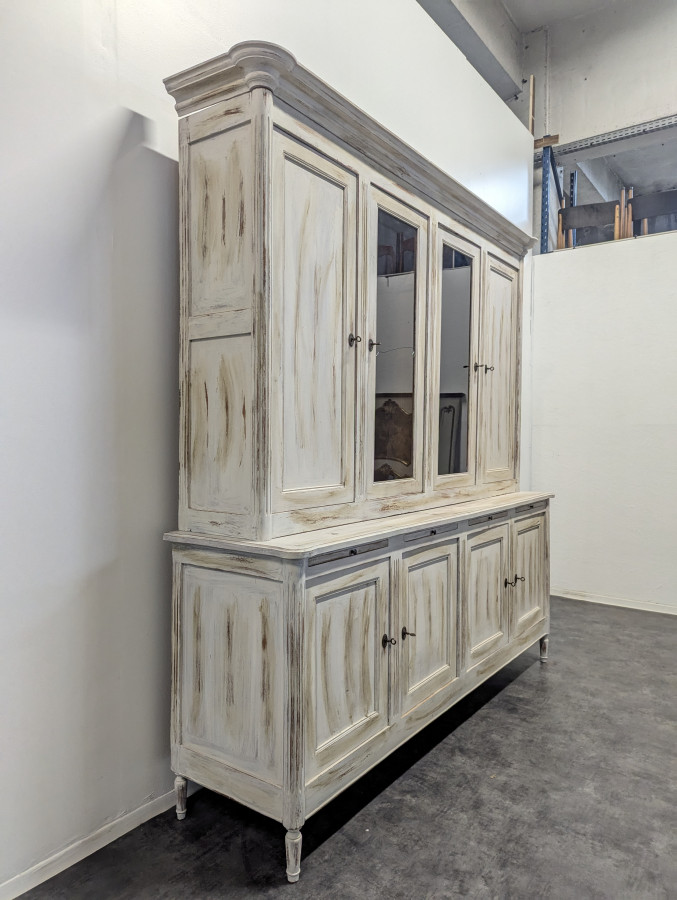 Buffet 2 corps de style Louis XVI patiné