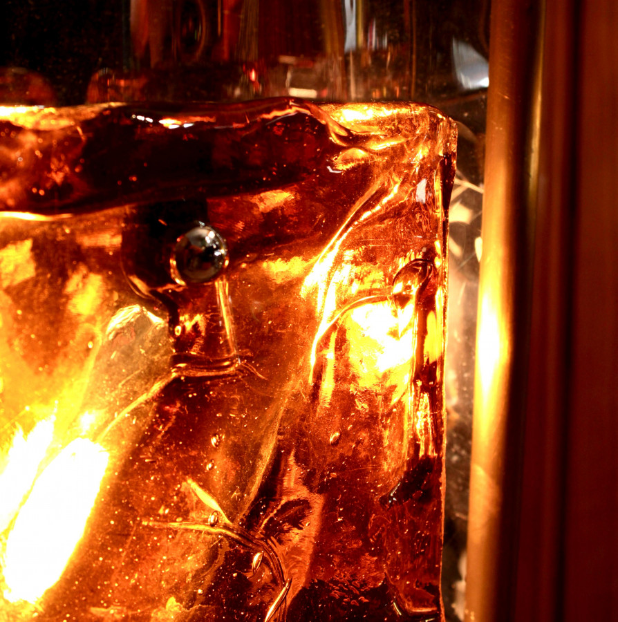 Lampes de créateurs en Chrome, marbre et verre fusionné offertes par Claude Pompidou