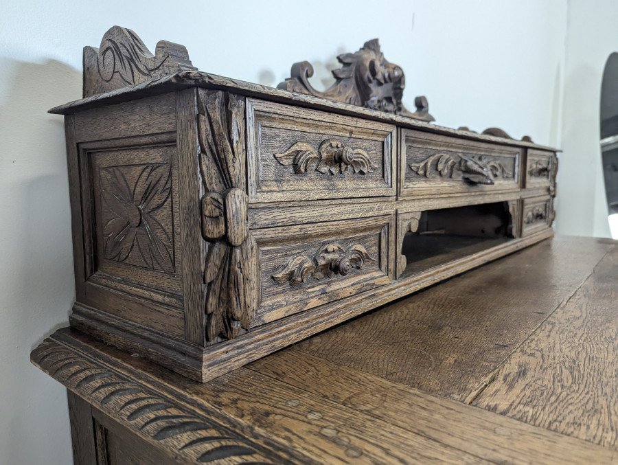 Bureau de style Louis XIII en chêne