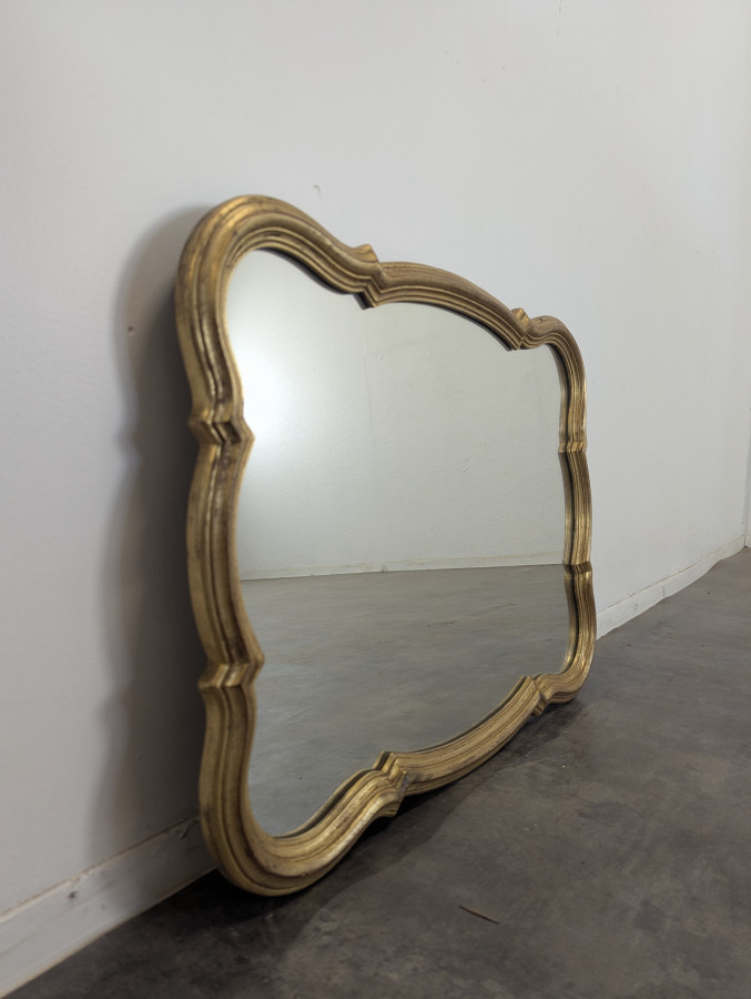 Miroir doré