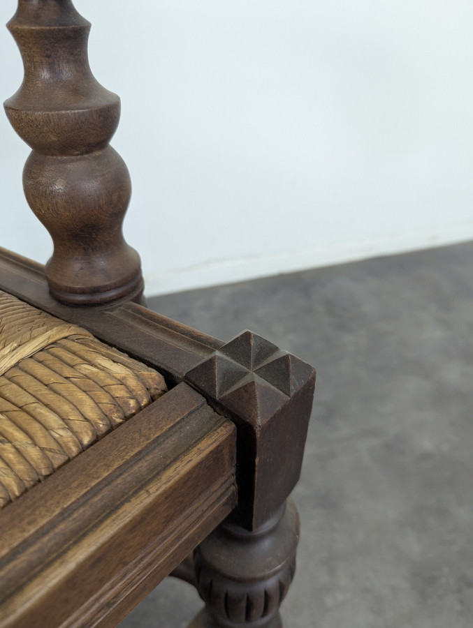 Fauteuil brutaliste DLG Dudouyt en chêne