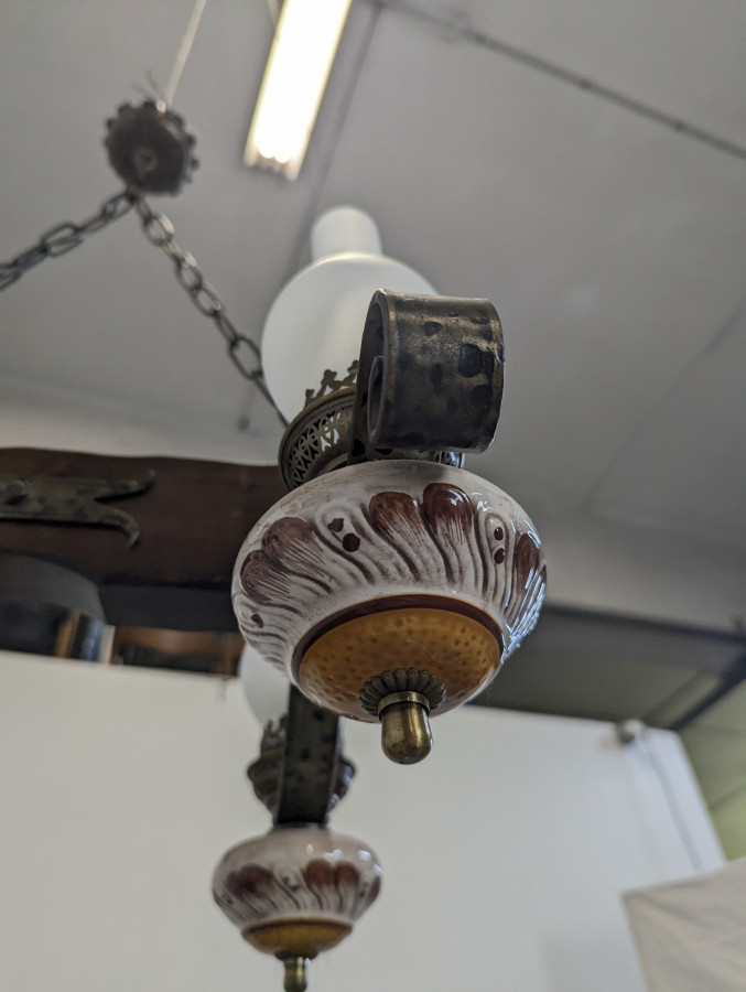 Lustre rustique de chaumière