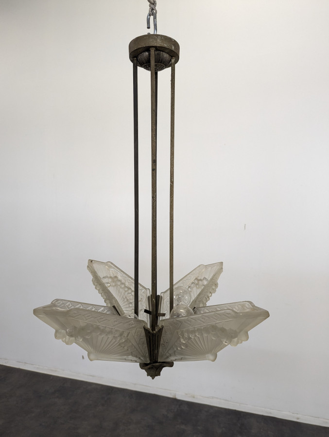 Lustre Art déco géométrique signé par Schneider