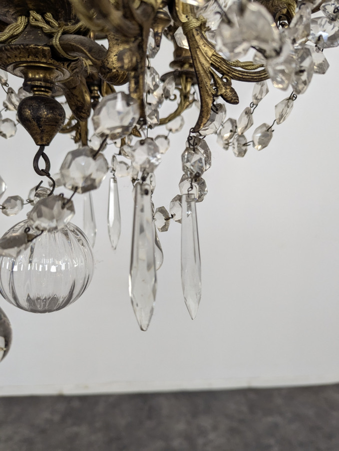 Lustre à pampille en cristal et bronze du XIX ème