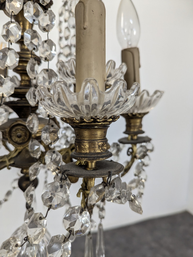 Lustre à pampille en cristal et bronze du XIX ème