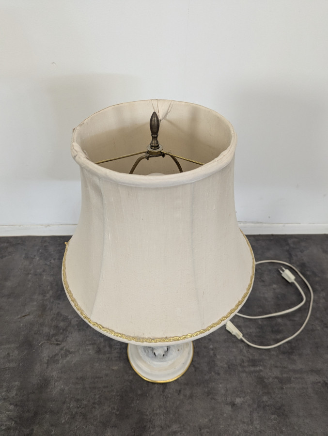 Lampe Hibou Harfang en porcelaine par Raymond Watson