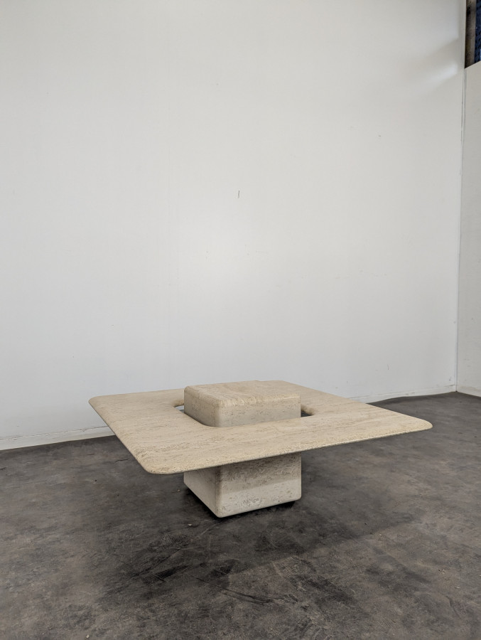 Table basse en travertin et verre Design Italien