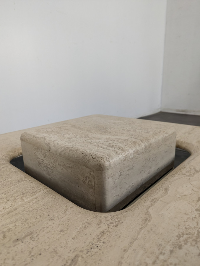 Table basse en travertin et verre Design Italien