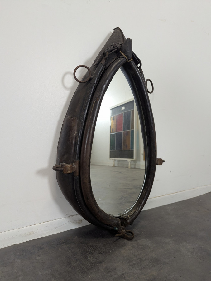 Miroir en joue de boeuf